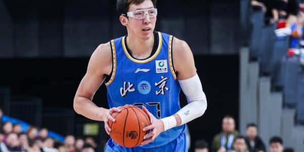 北京送四川24连败！周琦4中4砍11+7 麦基首秀12+6+3低开高走秀暴扣|卡迪姆赛|方硕|贝利|陈盈骏|贾维尔-麦基_新浪体育_新浪新闻