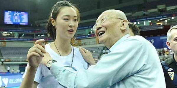 星空体育APP-逼走陈忠和，打压刘国梁，排挤郎平，90岁“体坛恶人”目前咋样了？|魏纪中|国乒|中国女排|女排|中国奥委会_新浪体育_新浪新闻